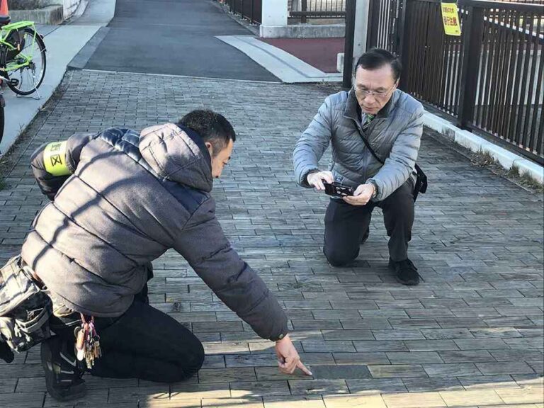 区立「白鷺せせらぎ公園」横の歩道を視察│高倉良生（中野区